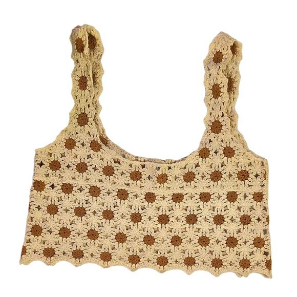 Le Lis Tops - Le Lis Taupe/Tan Sleeveless Multi Crochet Tank